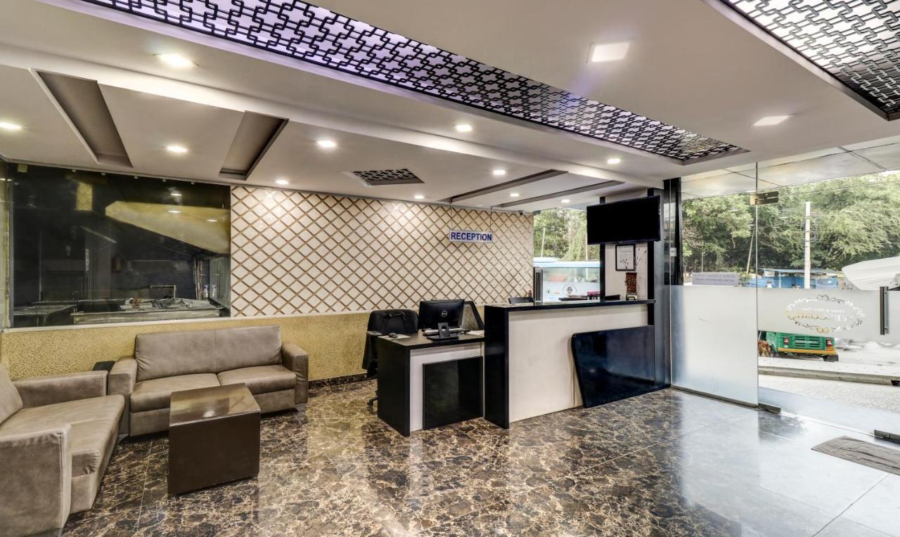 העיר בנגלור Treebo Sahara Suites 750 M From St Johns Medical College And Hospital מראה חיצוני תמונה